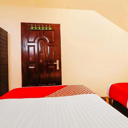 Oyo 91607 Steze Guest House Syariah Jambi Exterior photo